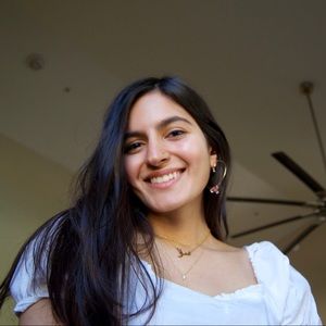 Meet your Posher, Saara